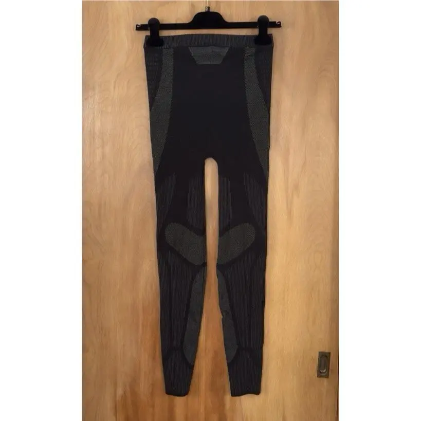 Reebok clothing - Black 2