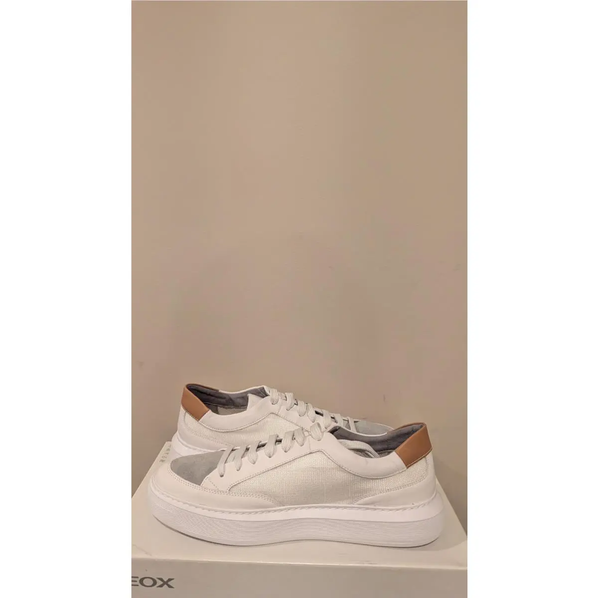 Geox shoes - White (UPC: 0000200781778) 0