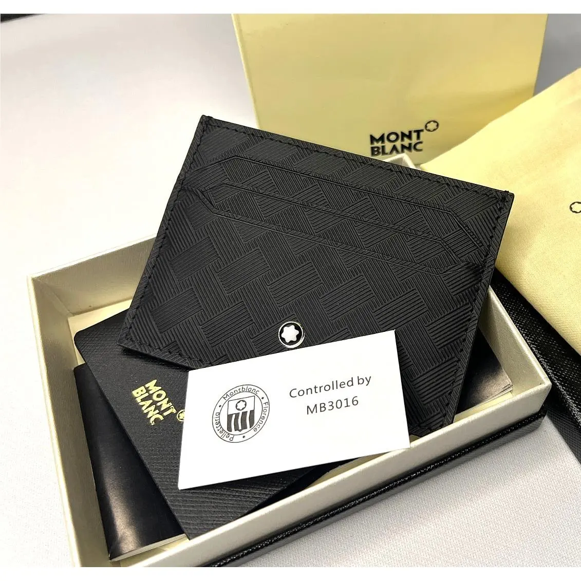 Montblanc Meisterstück 6CC Black Leather Card Holder Wallet Box 2026