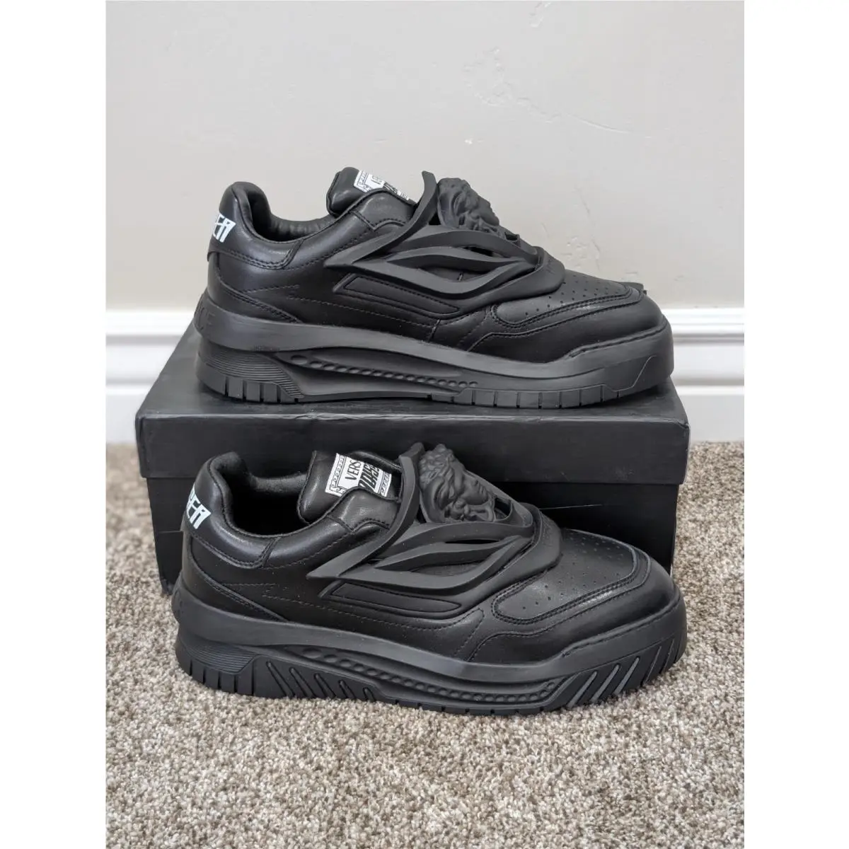 Size 9 Men`s Versace Odissea Black Lace Up Trainers Sneakers Shoes