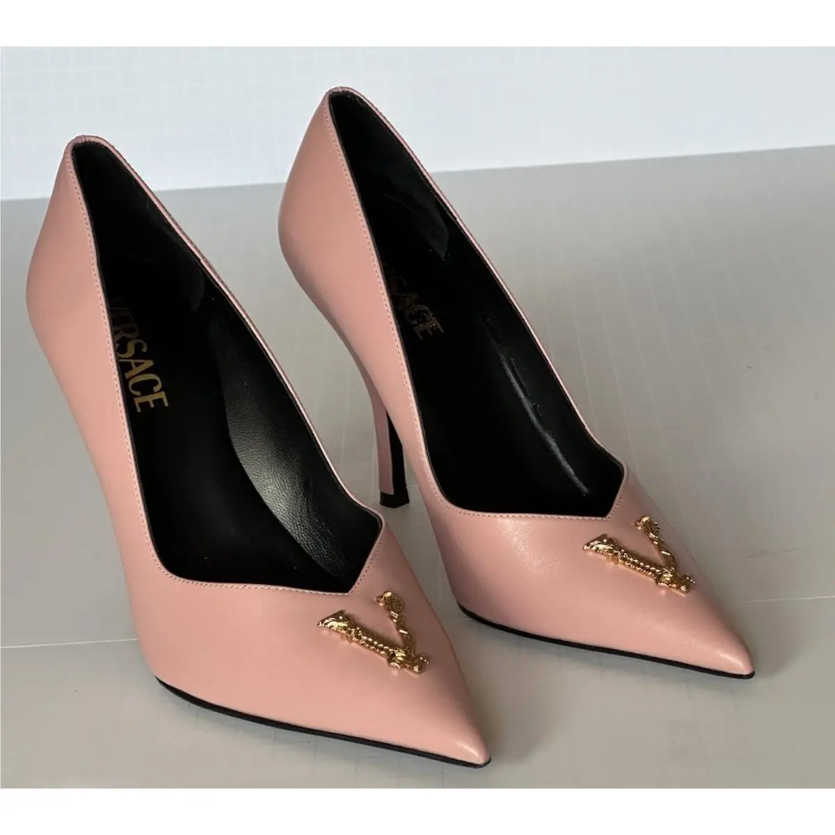 Versace Women`s Leather Pump Shoes Dark Rose 10 US 40 Eu 1014744 IT