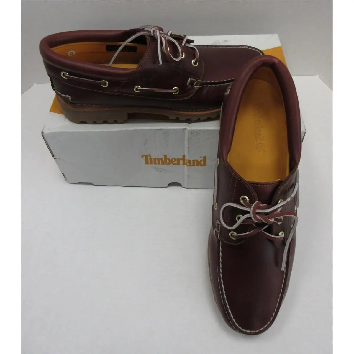 Timberland Boat Shoes Men 11.5 M Red Burgundy Leather 3 Eye Lug Sole Classic