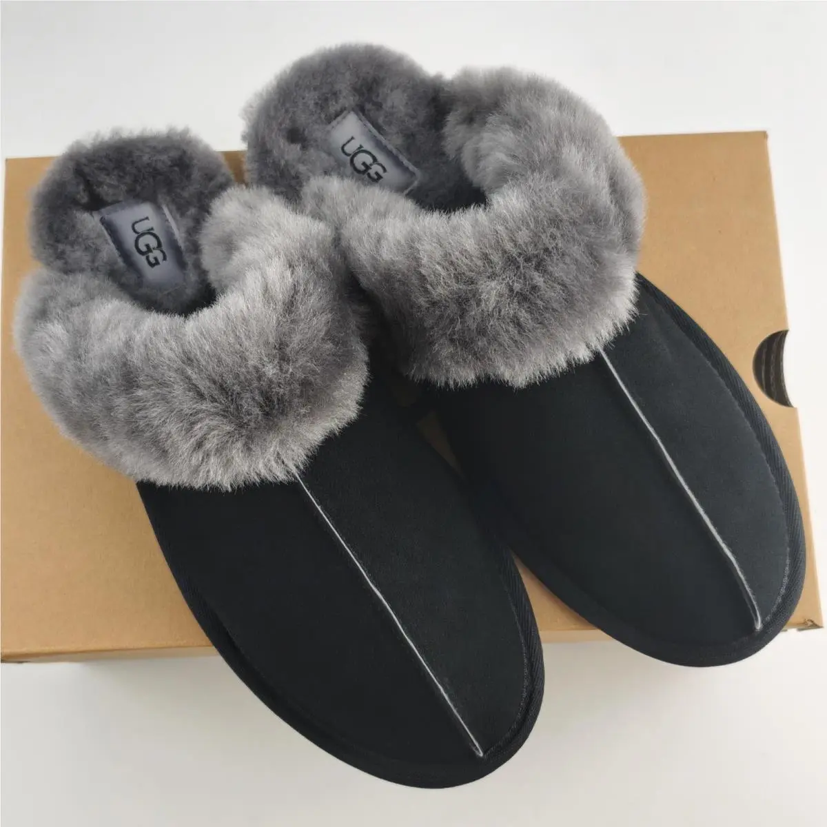 UGG shoes - UGG Scuffette II - Scuffette - Black/Grey 6