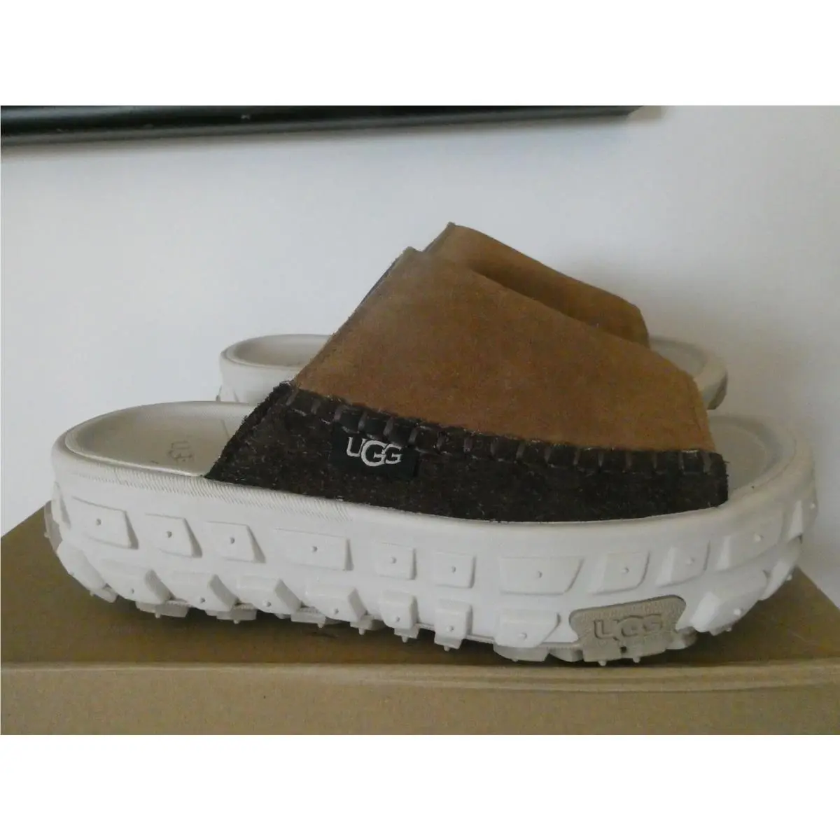 UGG shoes - Venture Daze - Venture Daze - Beige (UPC: 197634010304) 9