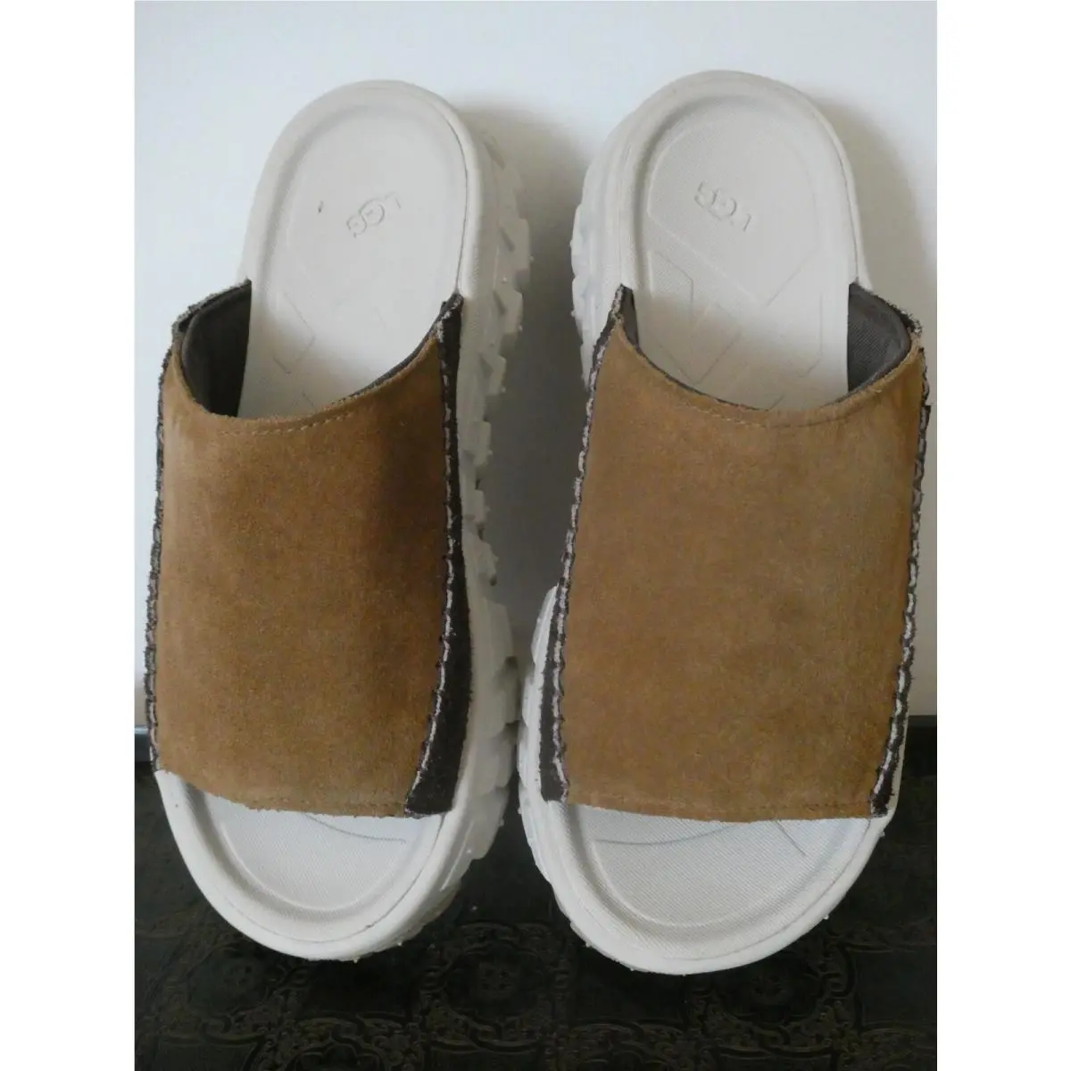 UGG shoes - Venture Daze - Venture Daze - Beige (UPC: 197634010304) 14