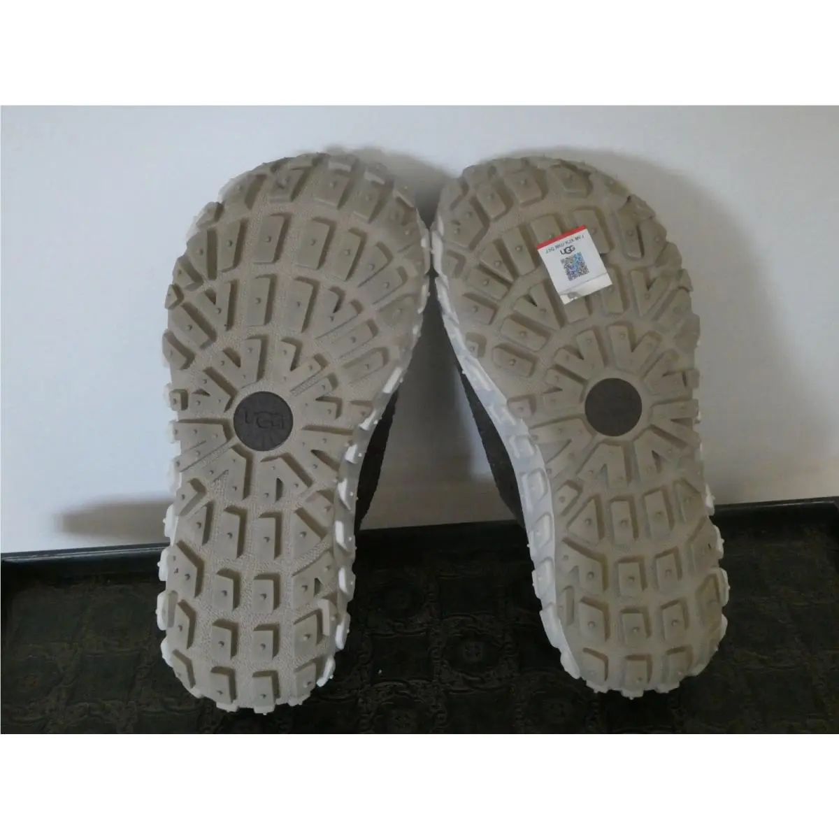 UGG shoes - Venture Daze - Venture Daze - Beige (UPC: 197634010304) 15