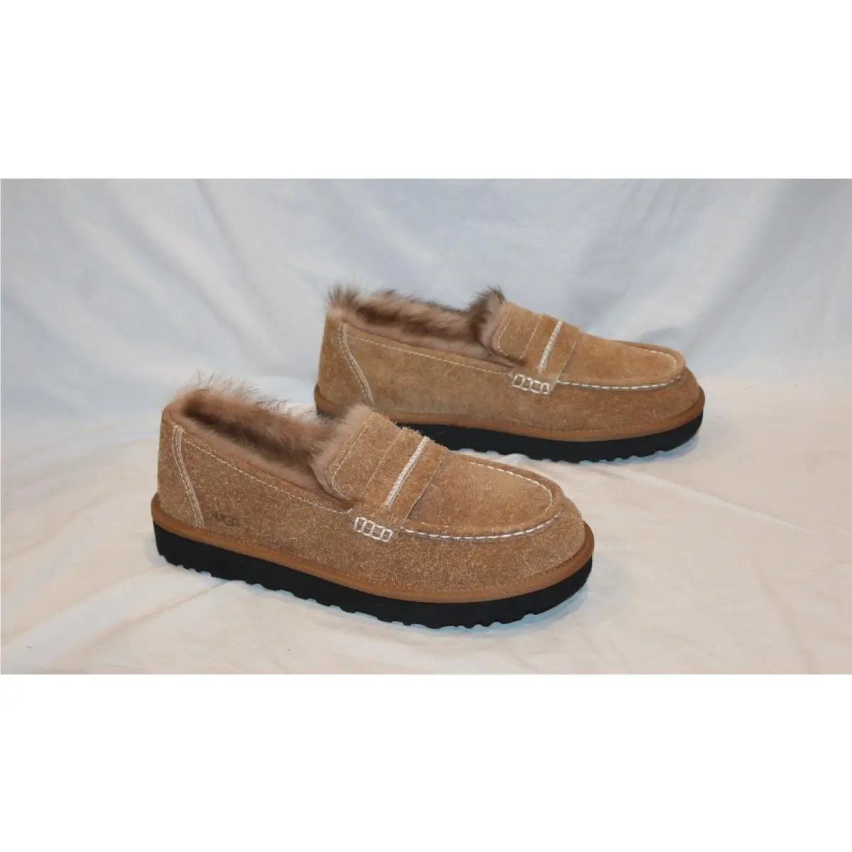 Ugg Ellis Women`s Suede Sheepskin Lining Slip On Loafer Slippers Chestnut US 11