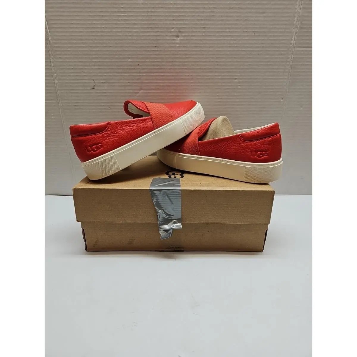 Ugg Women Chayze Platform Sneaker Leather Slip On Round Toe Rubber Sole Red Sz8