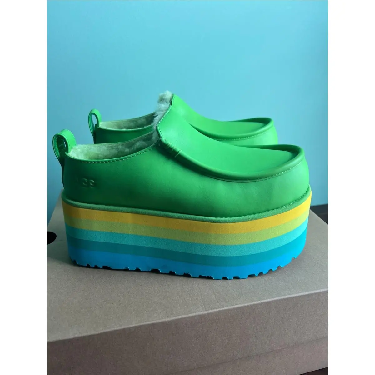 Ugg Urseen Platform Green All Gender M4/W5 Rainbow Festival Shoes
