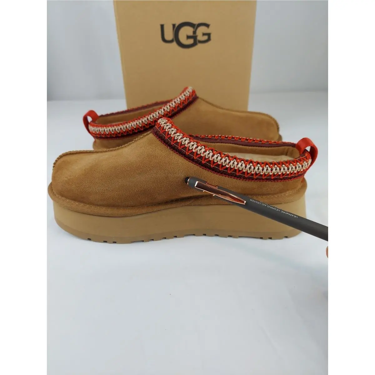 UGG shoes - Tan 1