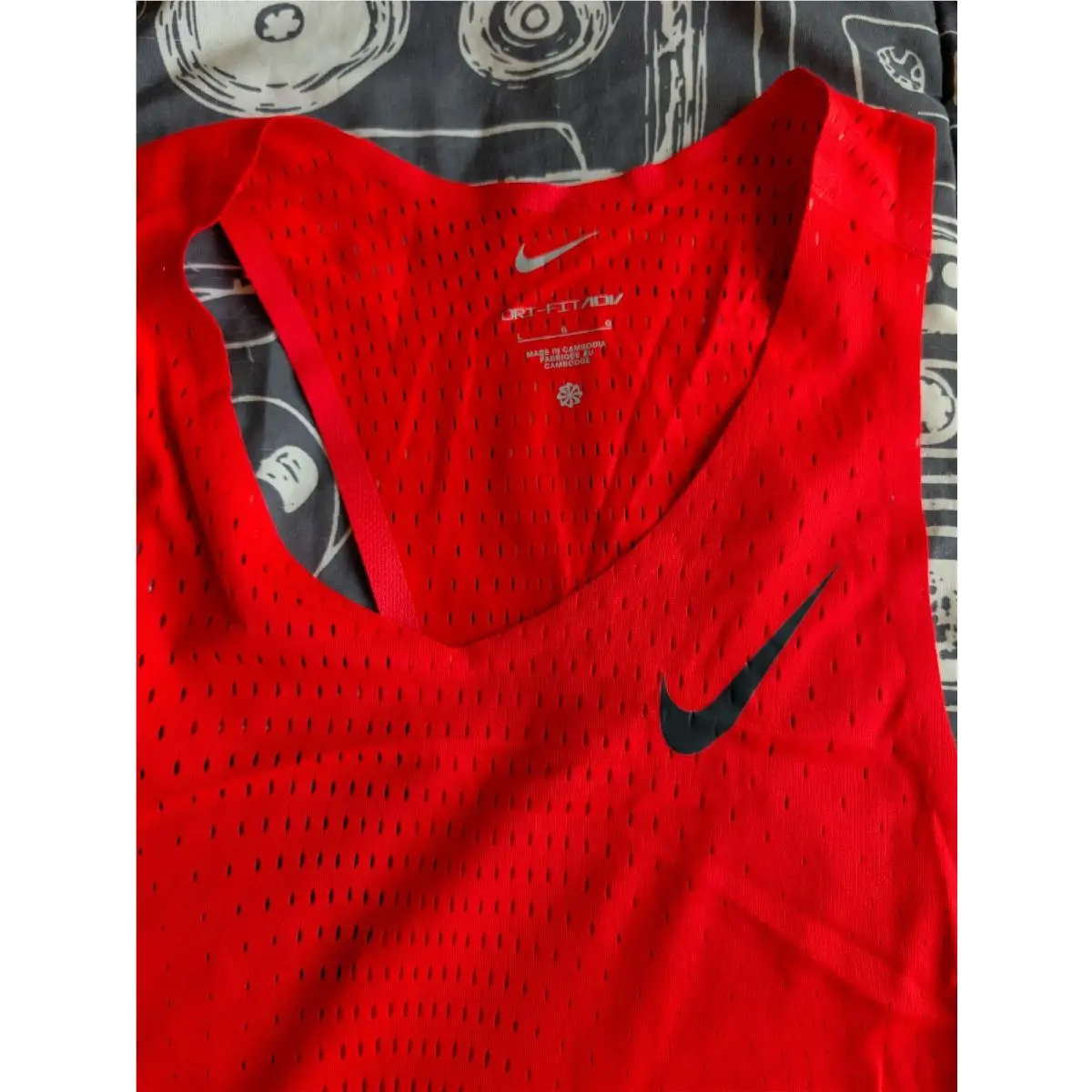 Nike clothing - FN4231-696 FN4231696 - FN4231-696 FN4231696 - Red 1