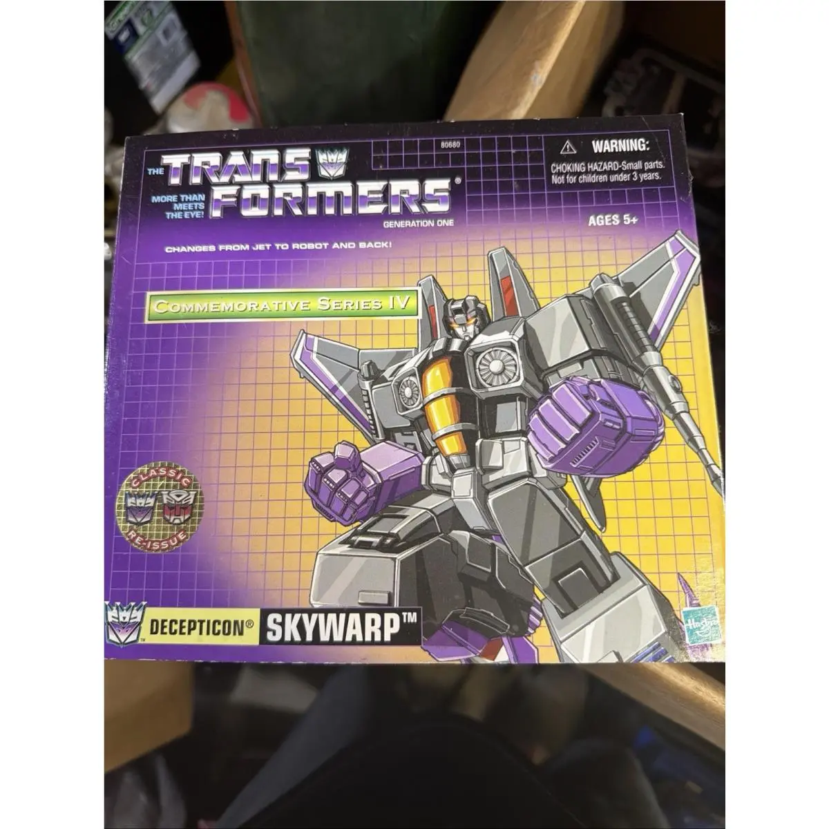 Hasbro Transformers Commemorative Series IV Decepticon Skywarp Action Figure