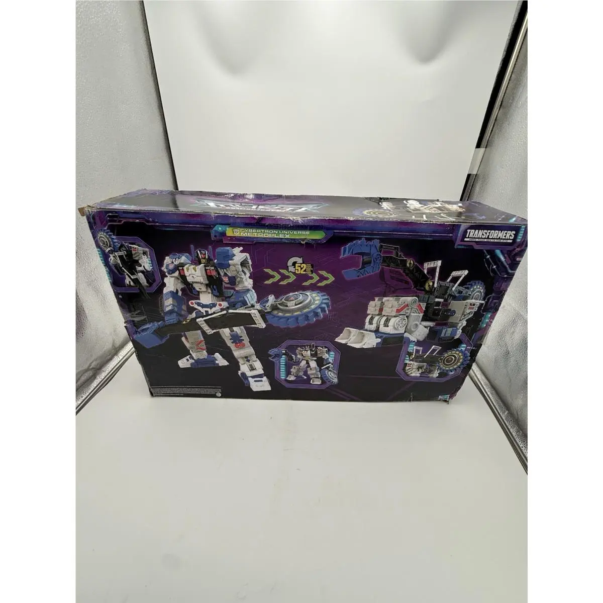 Transformers Legacy Titan Class Cybertron Universe Metroplex Action Figure R129