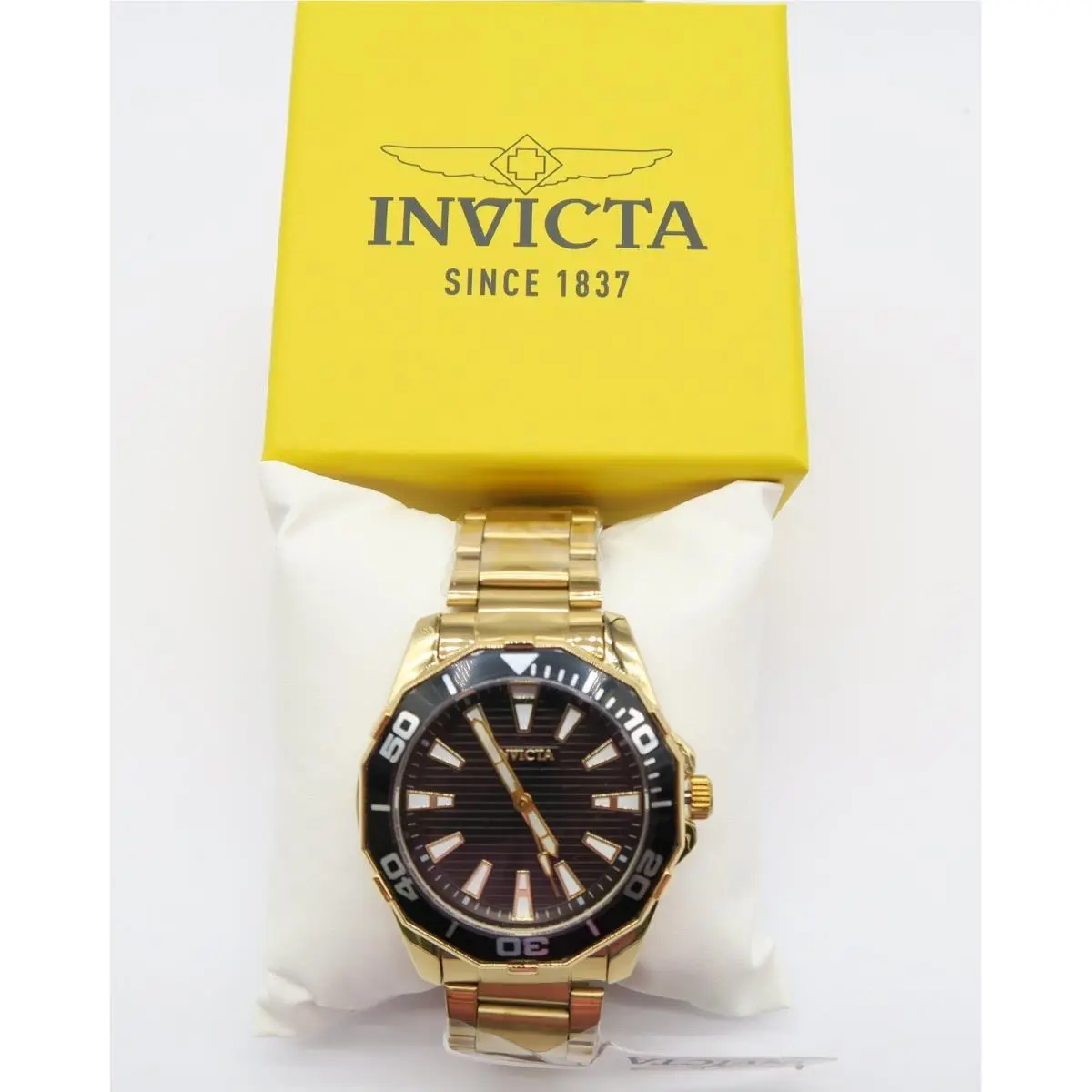 Diver Meridian Mens Watch 46mm Gold Tone Black Dial 69236 by Invicta