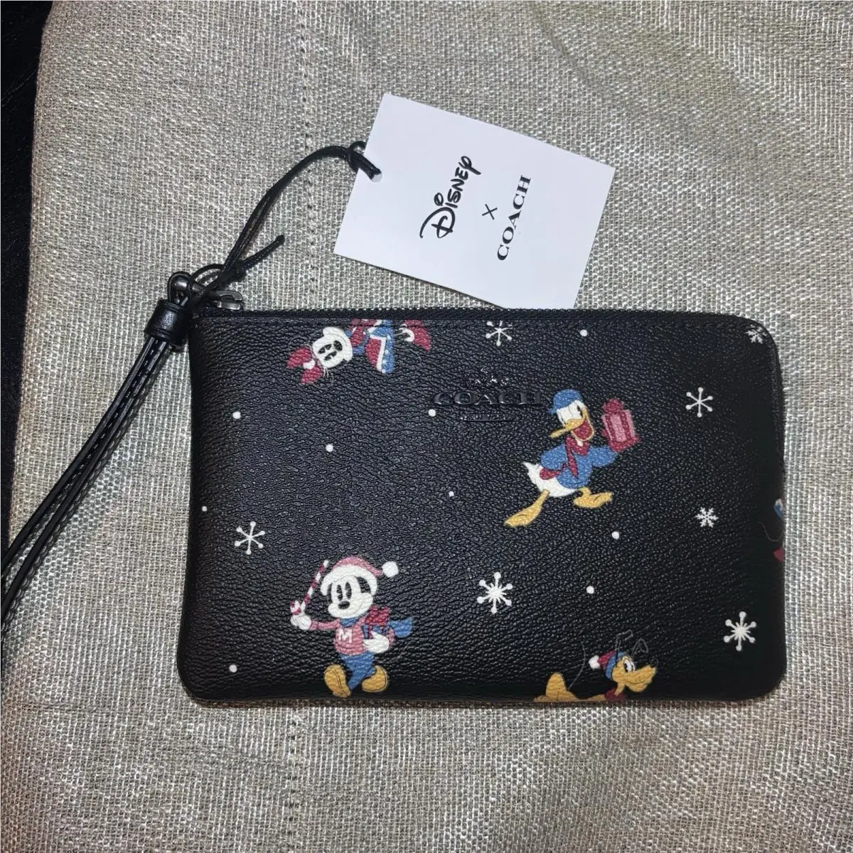 Coach X Disney Small Zip Wallet Wristlet with Holiday Print