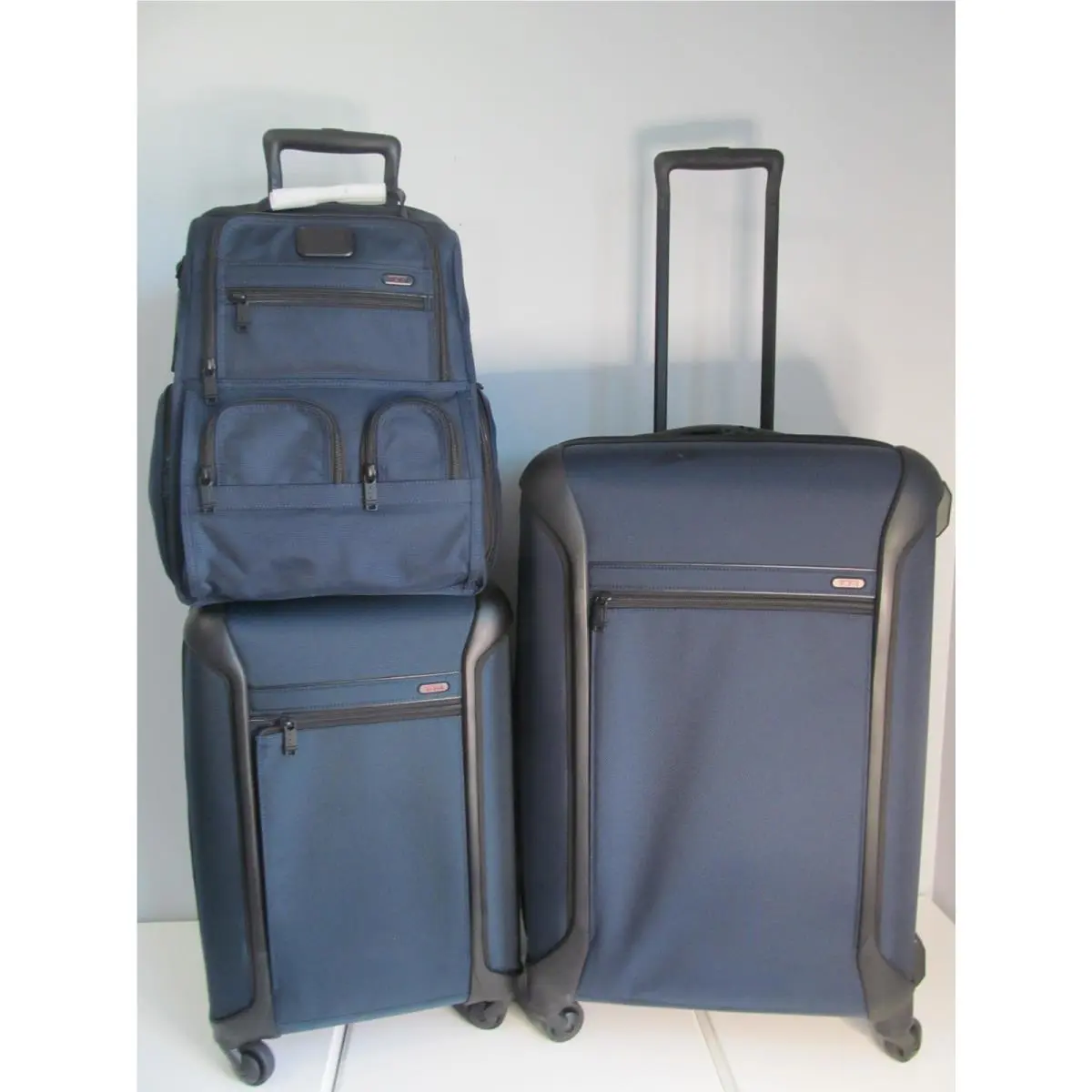 Tumi Navy Blu 3 Piece Set-extended Trip Carry On-check In Backpack-$2 370