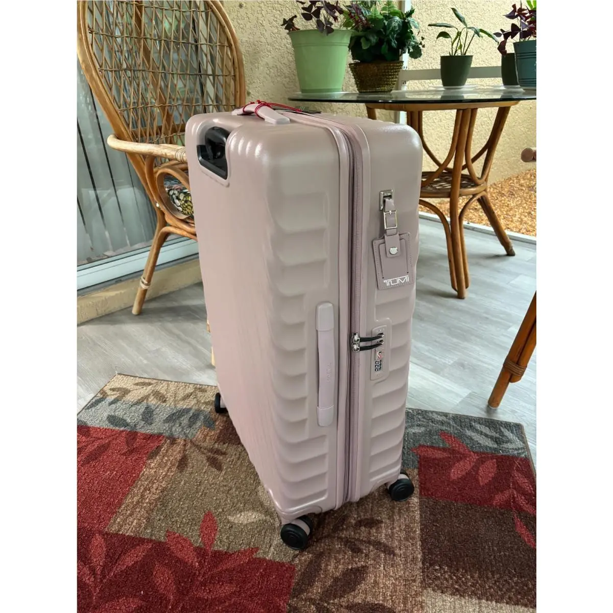 Tumi 19 Degree Extended Trip Expandable 30.5 Check-in Spinner