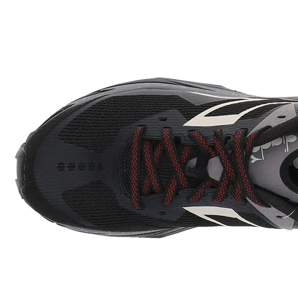 Diadora shoes - diadora SestriereXt 2 Running - SestriereXt Running - 180676-C2815 - Black 10