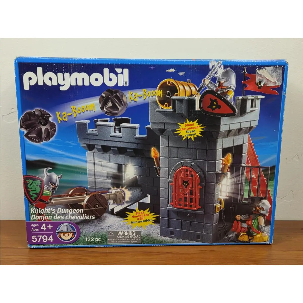 Playmobil 5794 Knight`s Dungeon 122 Piece Medieval Castle Retired Nisb