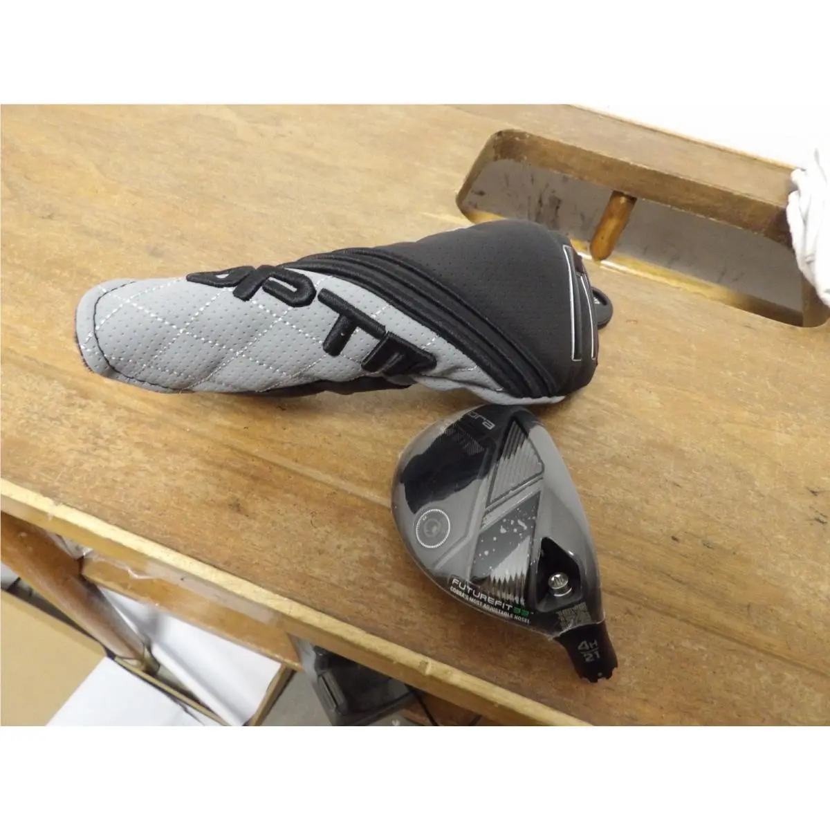 Cobra 2026 Optm 21 4 Hybrid Head Only W/hc IN Plastic