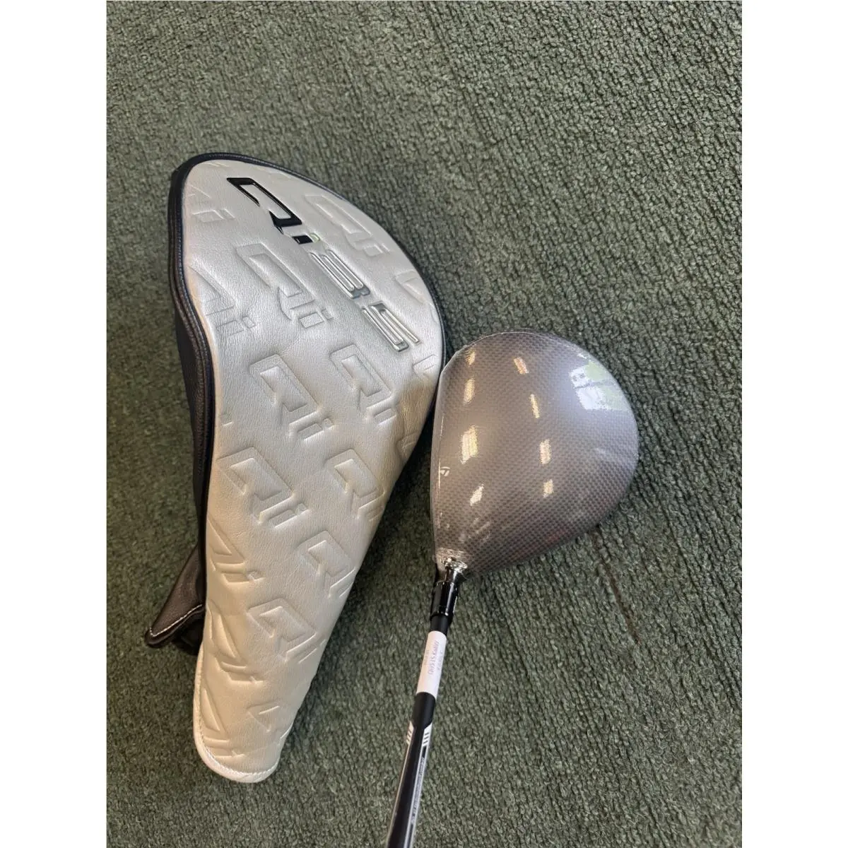 TaylorMade  - Qi35 LS - White 3