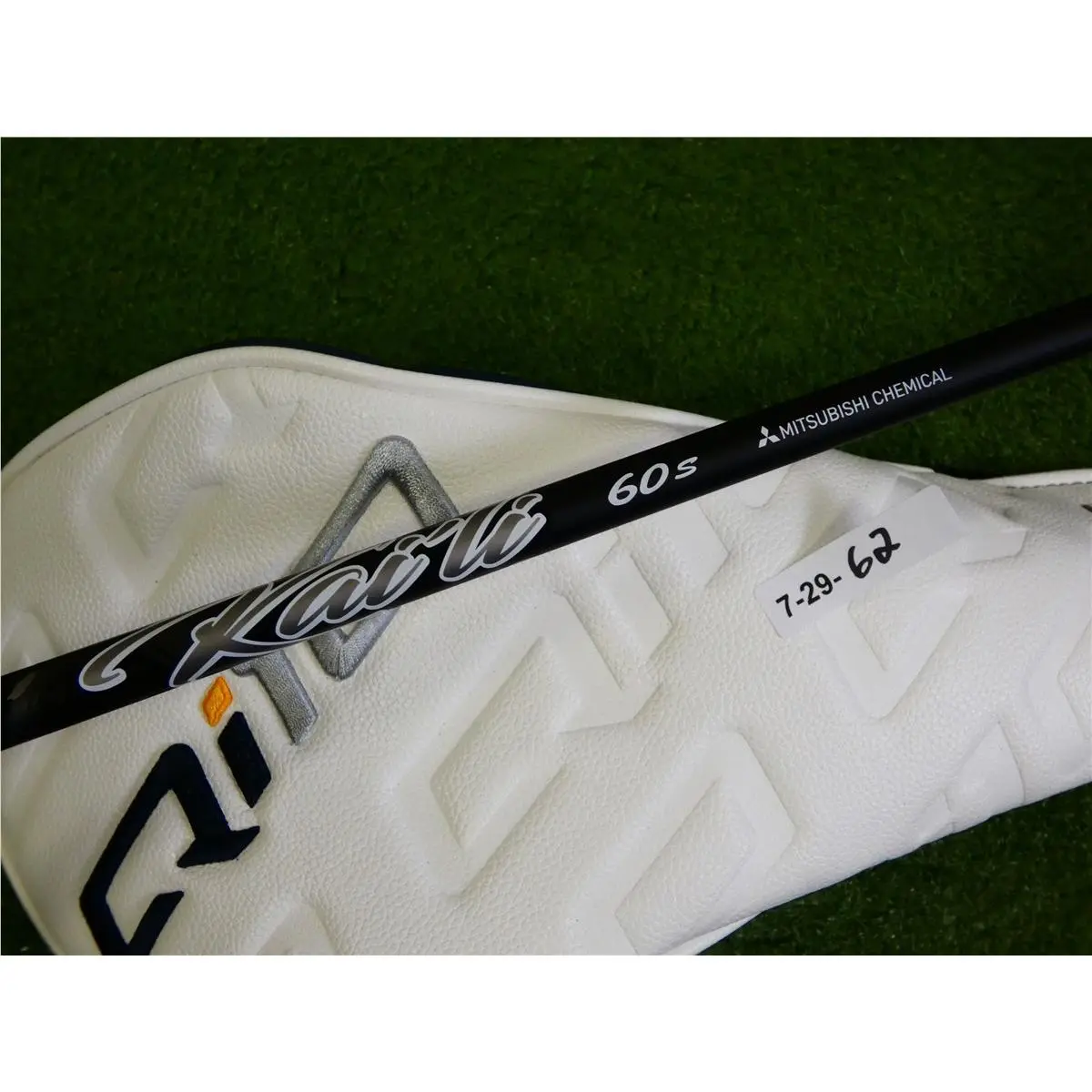 TaylorMade  - Qi10 LS - White 2