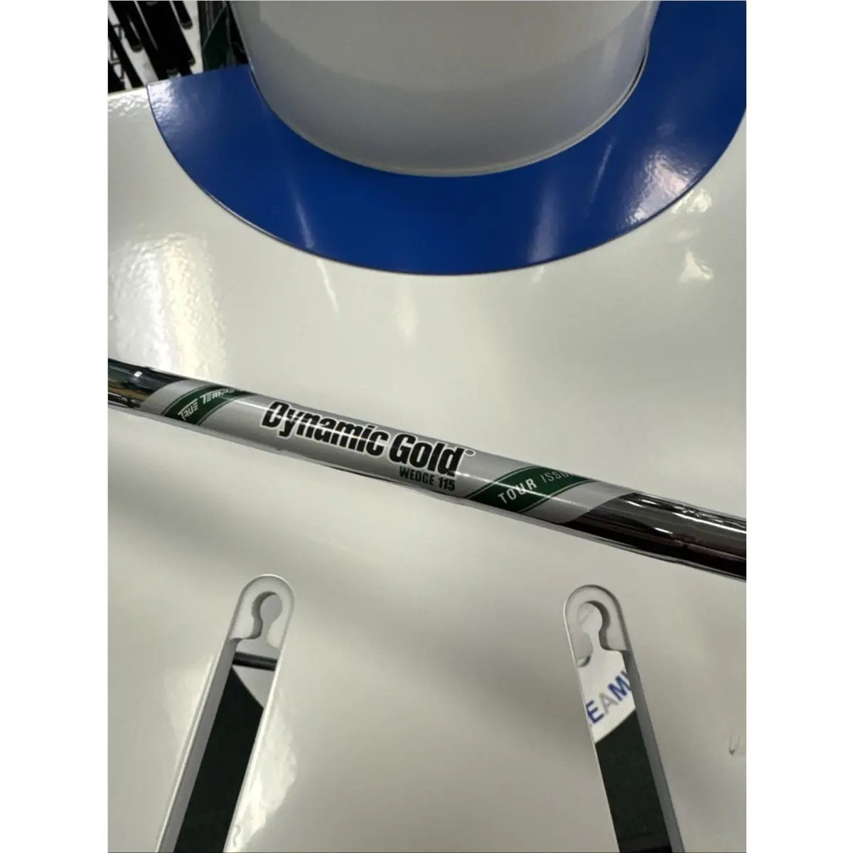 TaylorMade  - True Temper Dynamic Gold 115 Tour Issue - Gold (UPC: 499010265101) 2