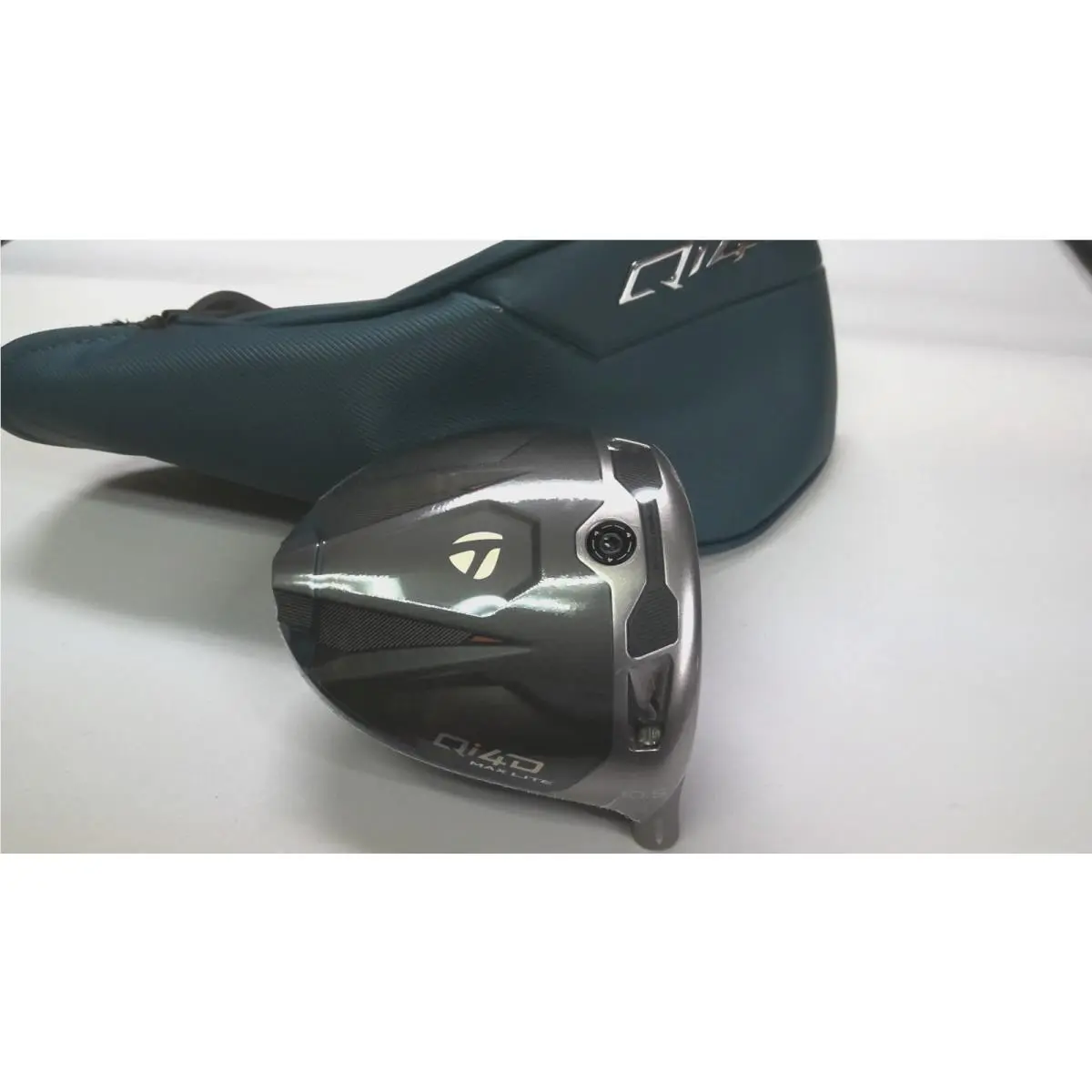 2026 Taylormade Qi4D Max Lite Driver 10.5 / Head Only with Headcover