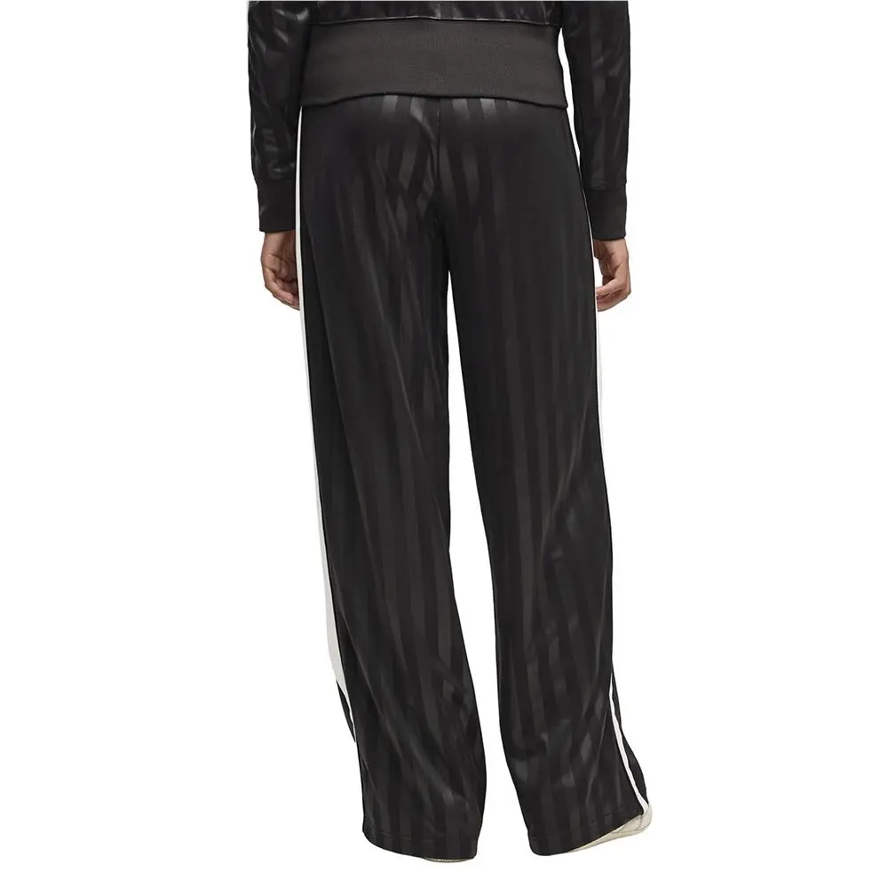 Puma clothing - PUMA T7 Relaxed Track Pants - 63835001 - Black 2