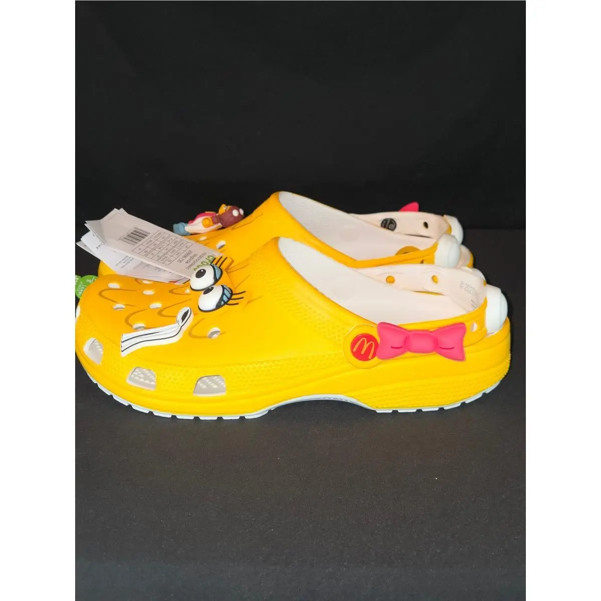 Crocs shoes - Crocs Classic Clog Birdie McDonald`s - Yellow 2