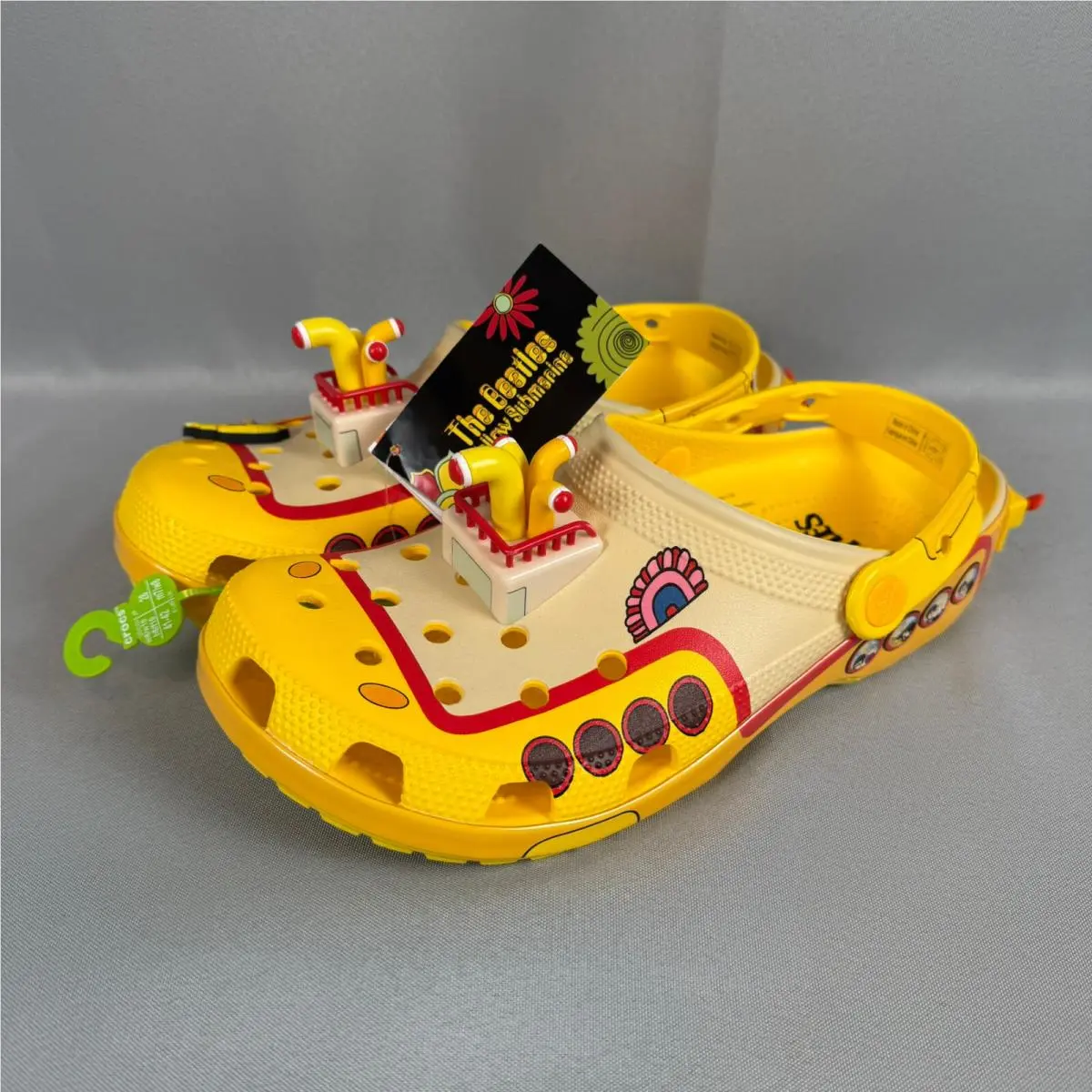Crocs x Beatles Yellow Submarine Classic Clogs Mens 8 Yellow Limited W10