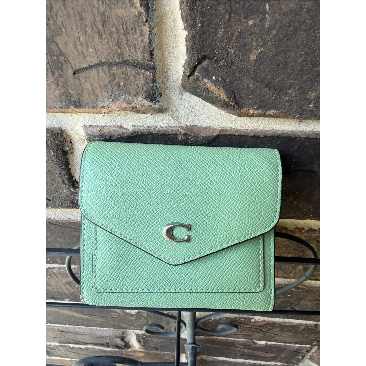 Coach Wyn Logo Cross-grained Leather Small Wallet Pistachio Green