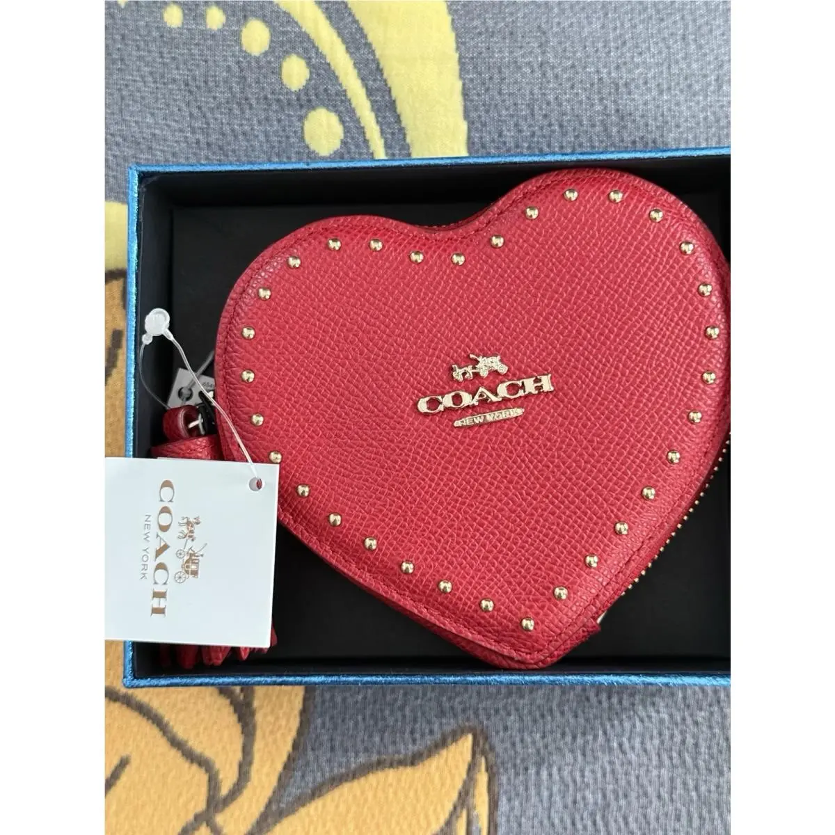 Coach True Red Leather Heart Coin Wallet 65491B Gold Studstassel