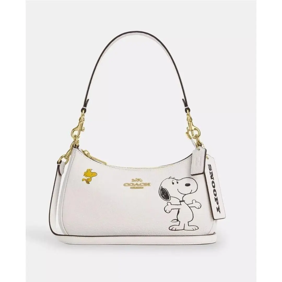 Coach x Peanuts Teri Shoulder Bag Snoopy White Multi CBJ76 Outlet