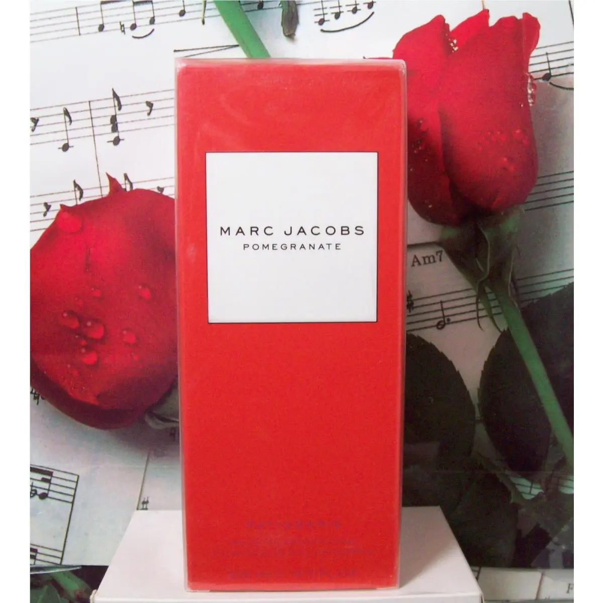 Pomegranate Patisserie Edt Spray 10.0 Oz by Marc Jacobs