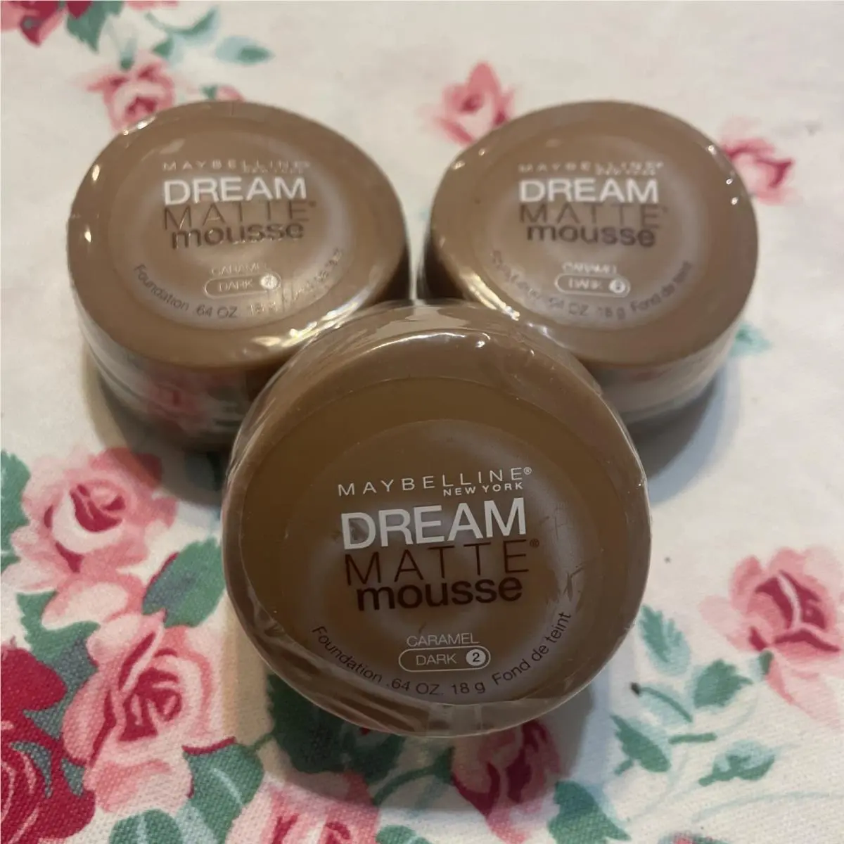 3 Maybelline Caramel Dark 2 704MOUS-120 Dream Matte Mousse Foundation