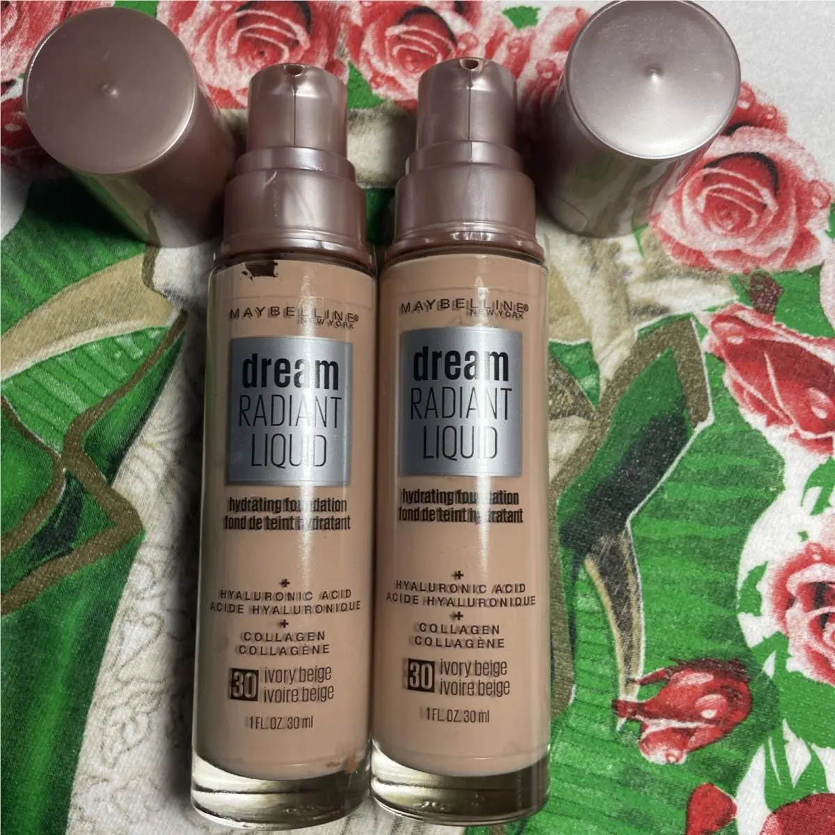 2 Maybelline 30 Ivory Beige Dream Radiant Hydrating Foundation New Retired Read