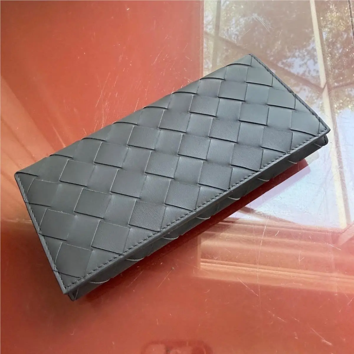 Bottega Veneta 609482 Leather Large Weave Intrecciato Gray Wallet