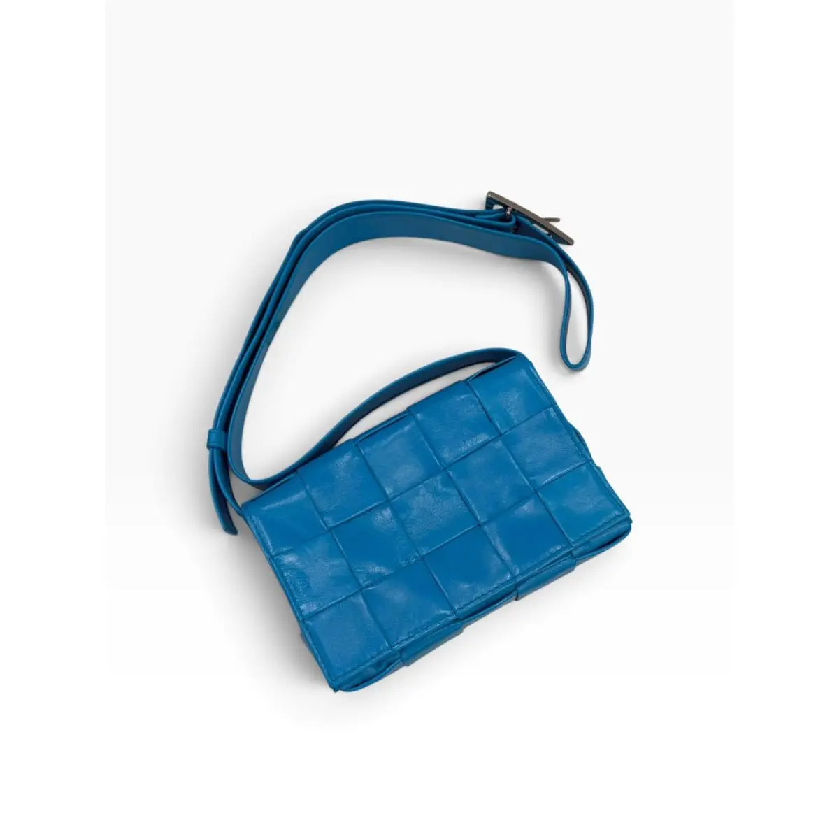 Bottega Veneta Cassette Crossbody Bag Maxi Intrecciato Leather Small