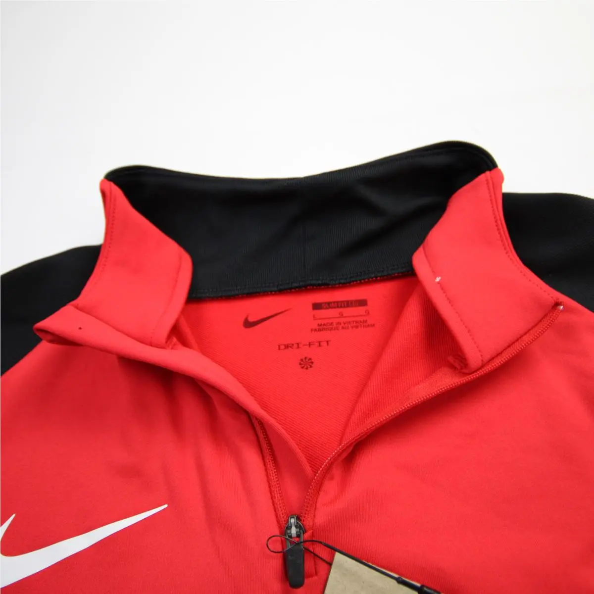 Nike clothing - Red/Black 2