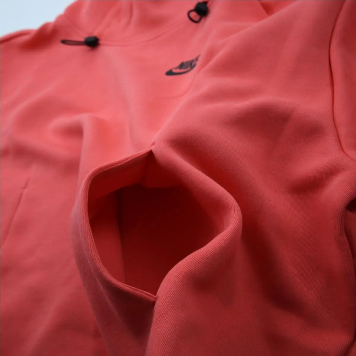 Nike clothing - Salmon 2