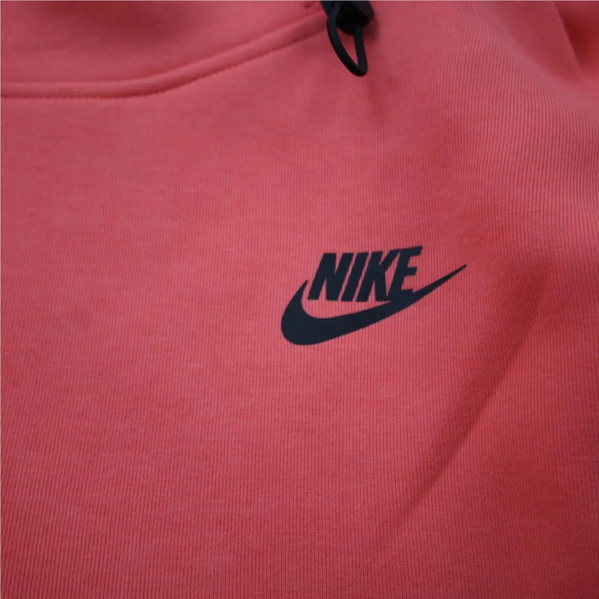 Nike clothing - Salmon 8
