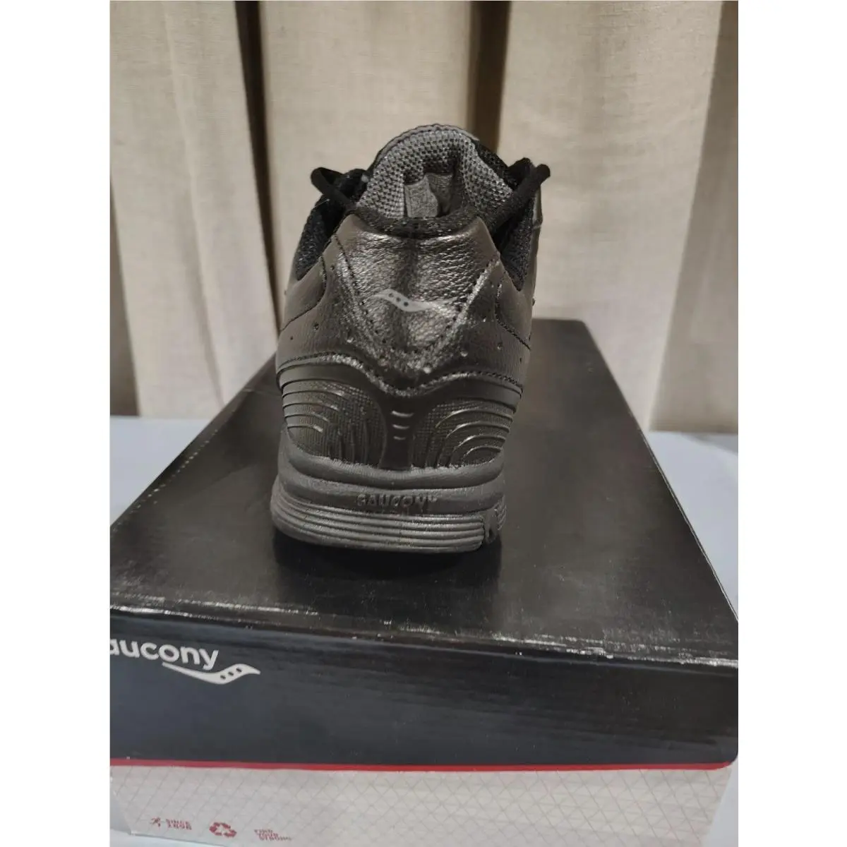 Saucony shoes - Saucony ProGrid Integrity - ProGrid Integrity - 10110-2 - Black 2