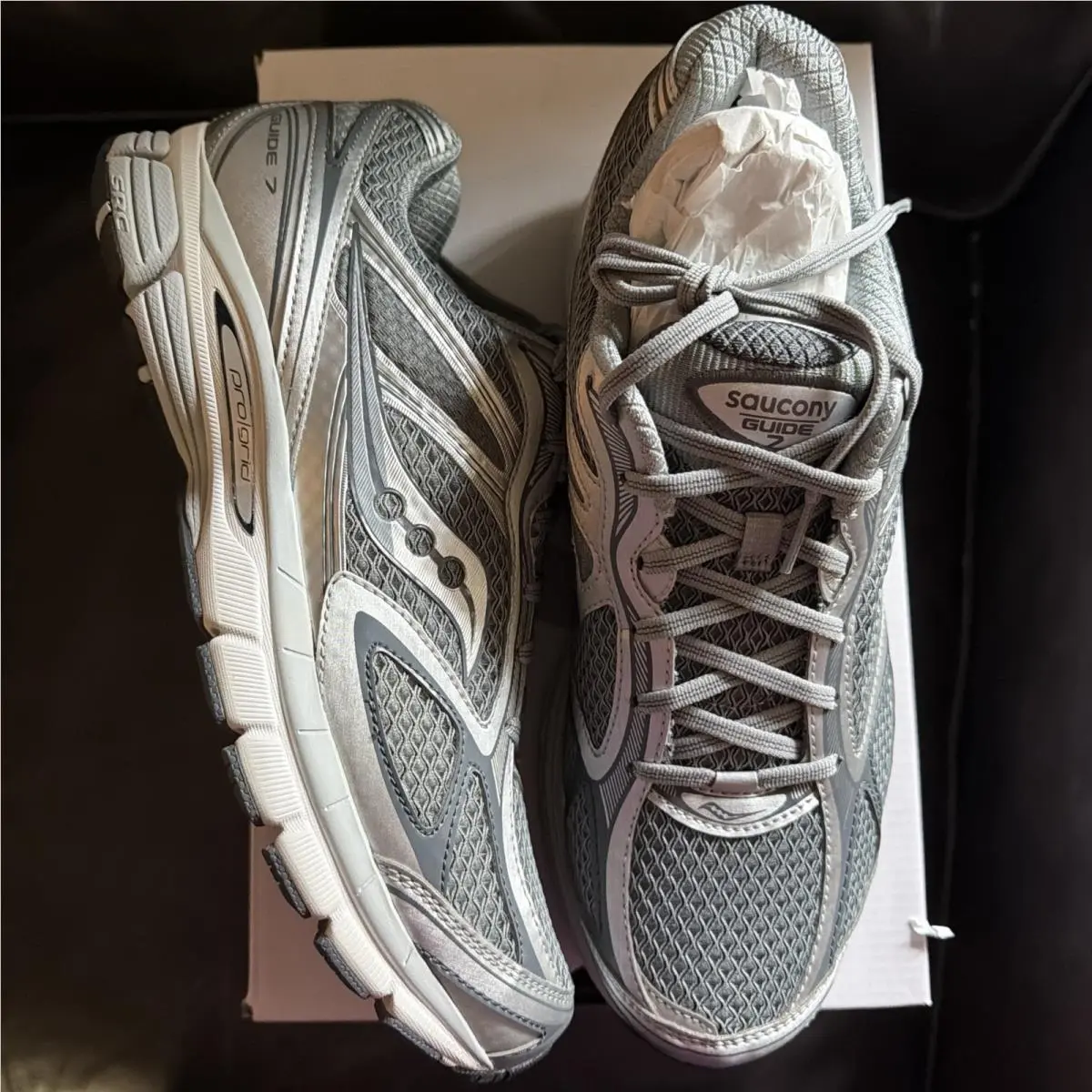 Size 11 - Saucony Progrid Guide 7