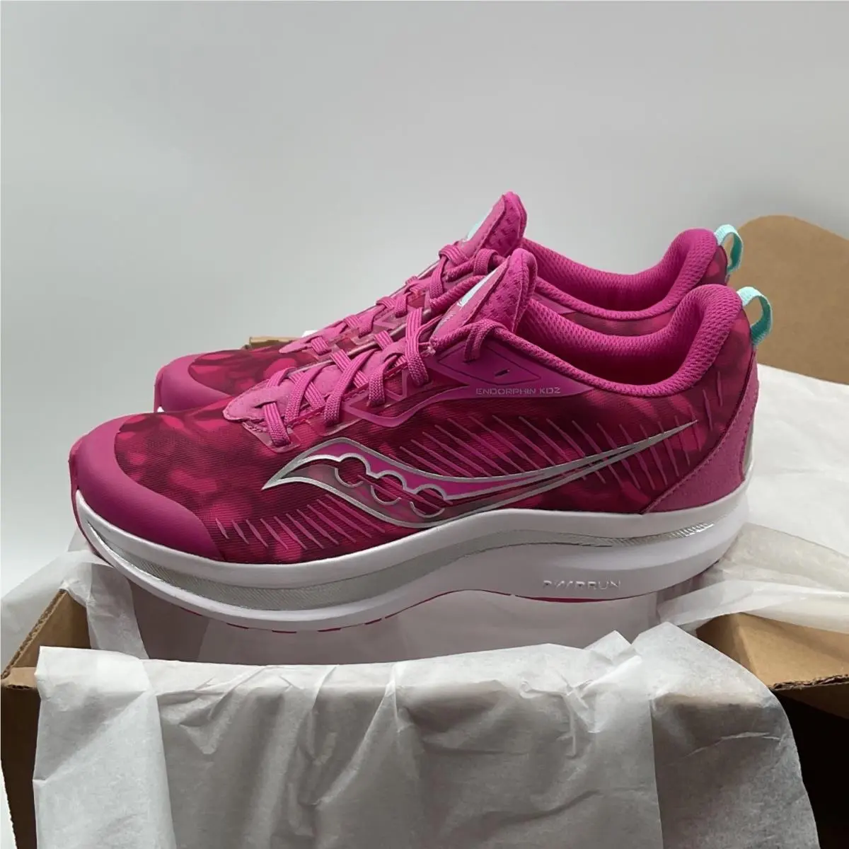Saucony shoes - Endorphin KDZ - Endorphin KDZ - Pink 3