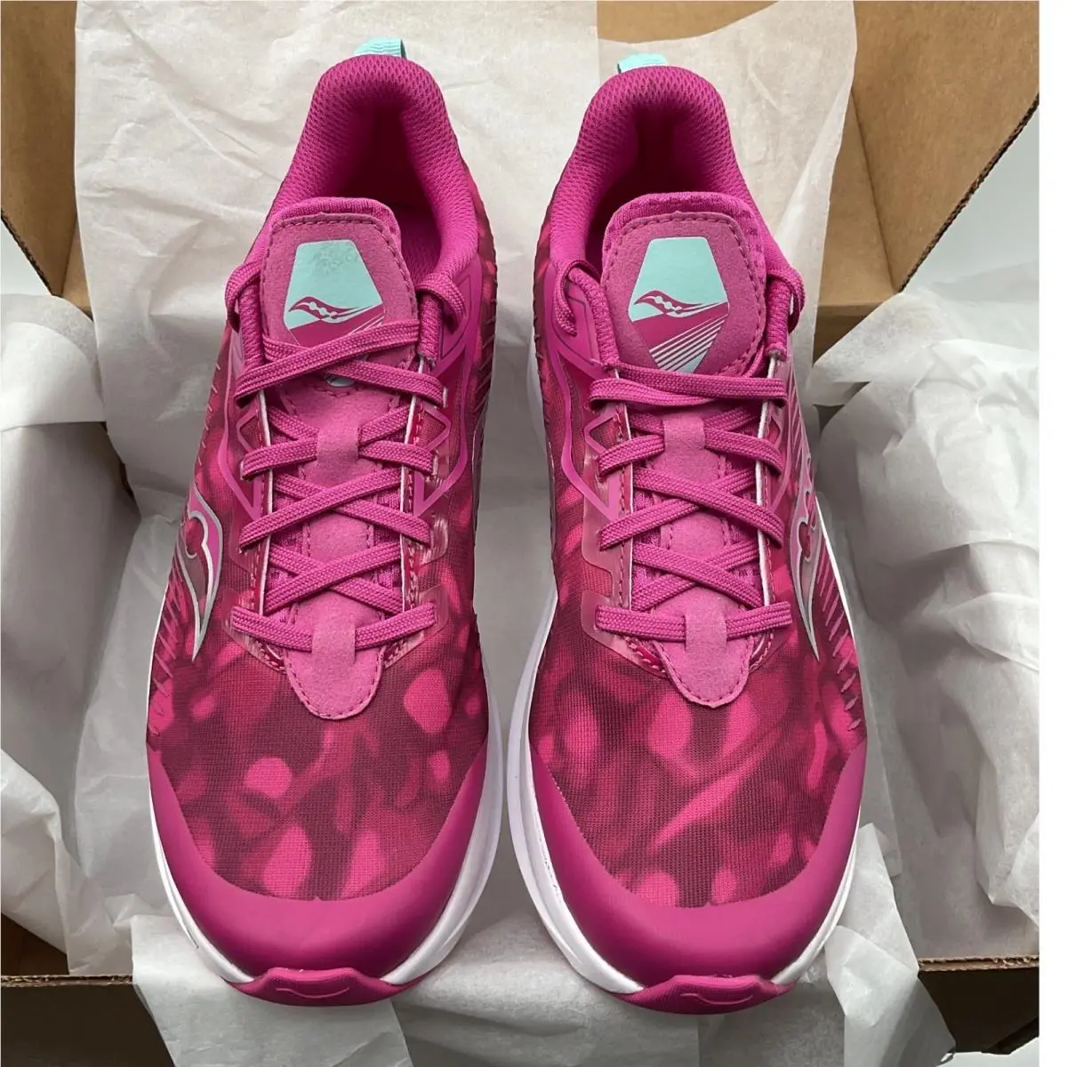Saucony Endorphin Kdz Pink Purple Running Shoes Sneakers SK167922 Womens 6M
