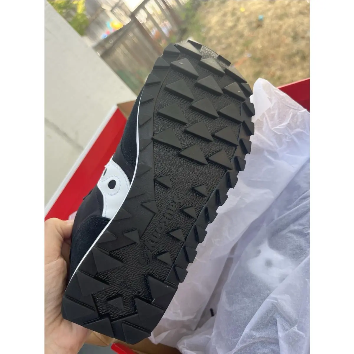 Saucony shoes - Black 3