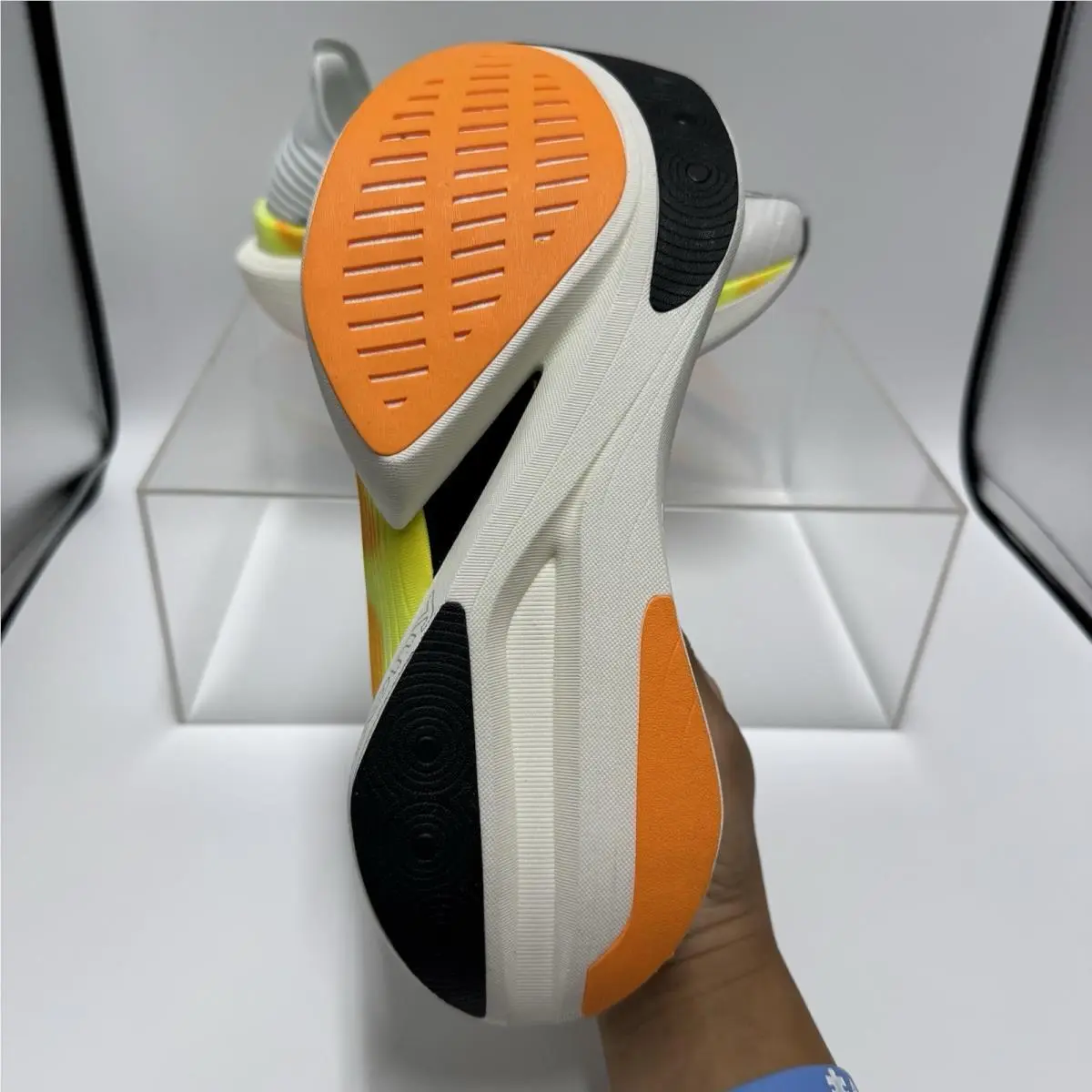 Saucony shoes - Saucony Endorphin Elite 2 - Endorphin Elite - S30994-97 - White 6