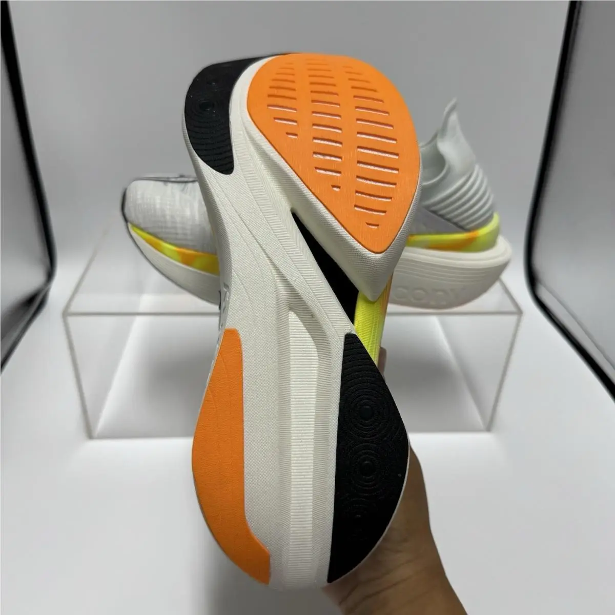 Saucony shoes - Saucony Endorphin Elite 2 - Endorphin Elite - S30994-97 - White 7