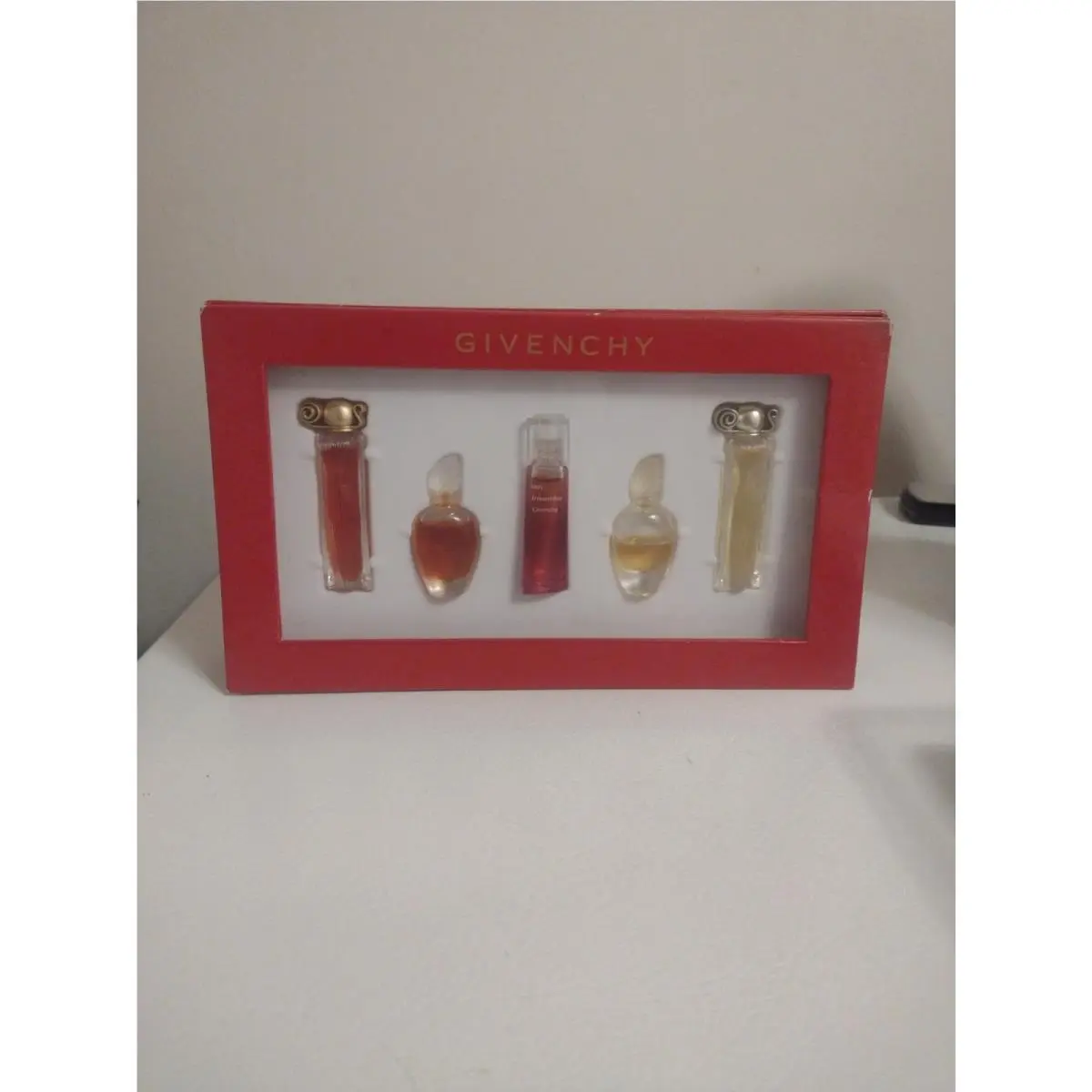 Vintage  Mini Perfumes Gift Box Set of 5 Designer Fragrances by Givenchy